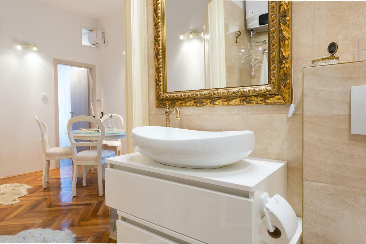 Elegant & Enchanting - Apartment At Old Town Entrance - Dubrovnik Exterior foto